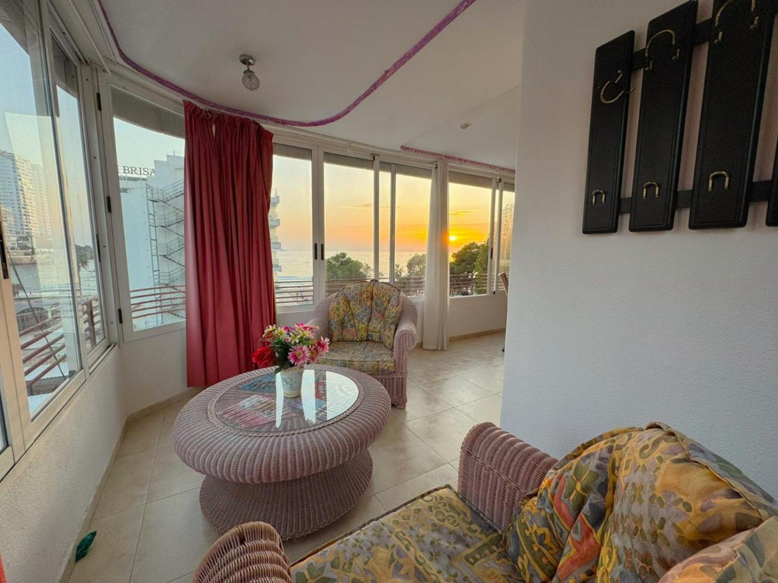 Coblanca 8-2º Fantasy Apartment Benidorm Exterior photo